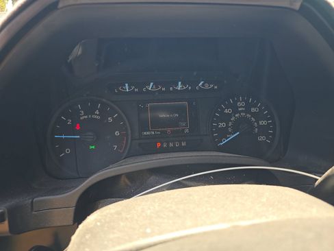 Used 2018 Ford F150 XL w/ Equipment Group 101A Mid RWD image 10