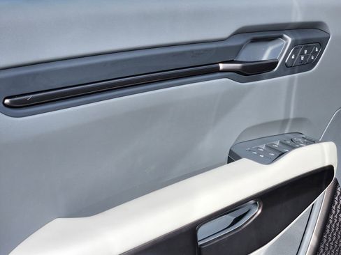 New 2026 Kia EV9 Wind image 6