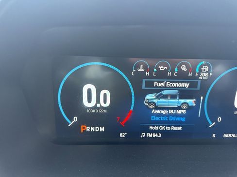 Used 2021 Ford F150 Lariat AWD/4WD image 12