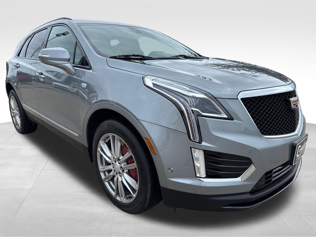 Certified 2023 Cadillac XT5 Sportv w/ Technology Package AWD/4WD image 8