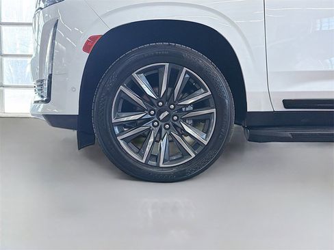 Used 2021 Cadillac Escalade Sport image 34