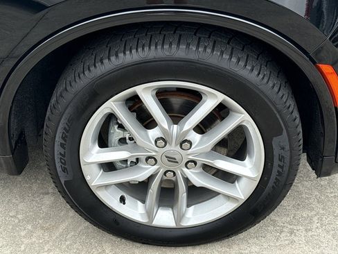 Used 2024 Dodge Durango GT image 35