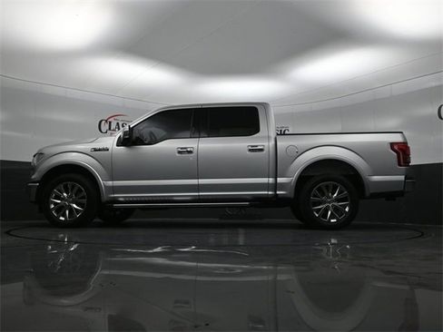 Used 2016 Ford F150 Lariat w/ Equipment Group 502A Luxury image 23