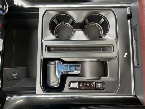 Used 2021 Ford F150 Lariat image 28