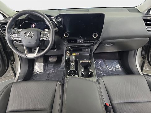 Certified 2025 Lexus NX 350 350 Premium image 9
