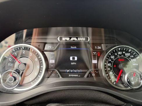 Used 2021 RAM 1500 Laramie AWD/4WD image 25