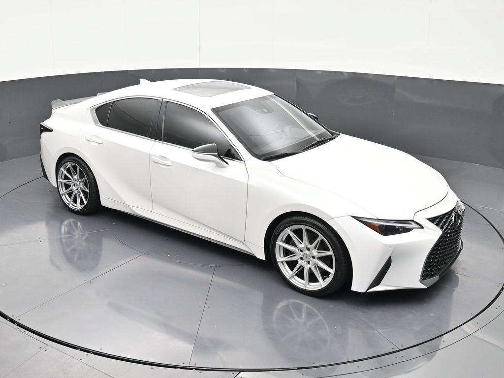 Used 2023 Lexus IS 300 w/ Comfort Package RWD image 18