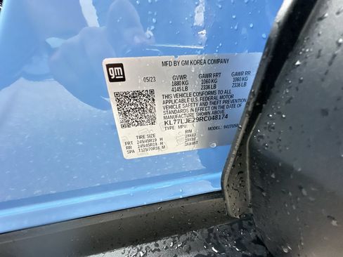 Certified 2024 Chevrolet Trax RS w/ Sunroof Package FWD image 33