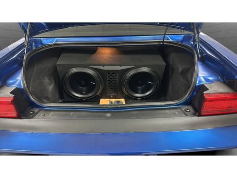 Used 2012 Dodge Challenger SXT RWD image 18