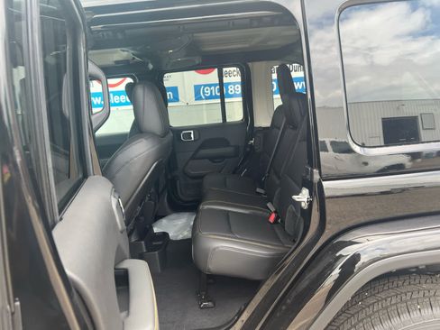 New 2025 Jeep Wrangler Sahara image 36