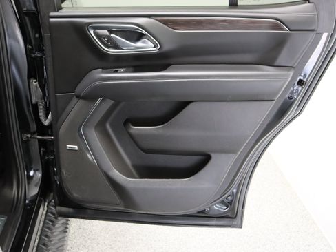 Used 2024 Chevrolet Tahoe Z71 w/ Z71 Off-Road Package AWD/4WD image 37