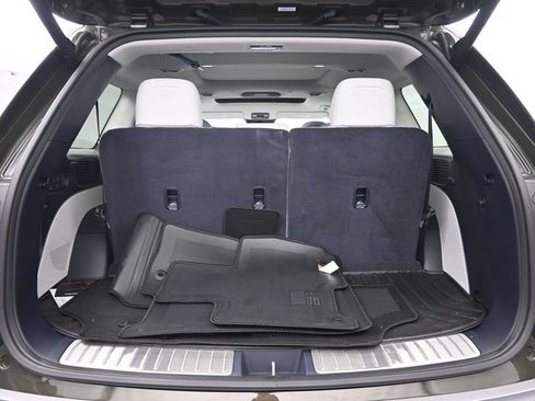 Certified 2026 Hyundai Palisade Calligraphy AWD/4WD image 28