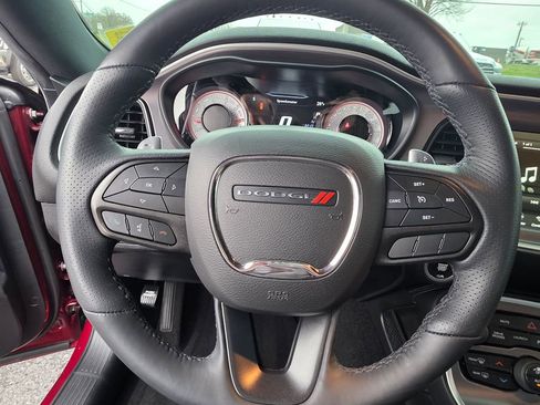 Used 2022 Dodge Challenger R/T Scat Pack w/ Shaker Package image 17