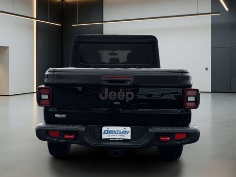 Used 2022 Jeep Gladiator Rubicon w/ LED Lighting Group AWD/4WD image 5