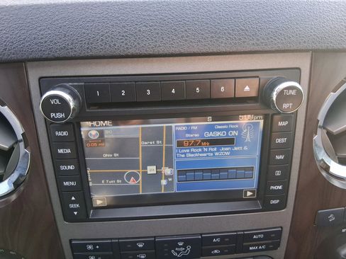 Used 2012 Ford F350 Lariat w/ Lariat Ultimate Pkg image 19