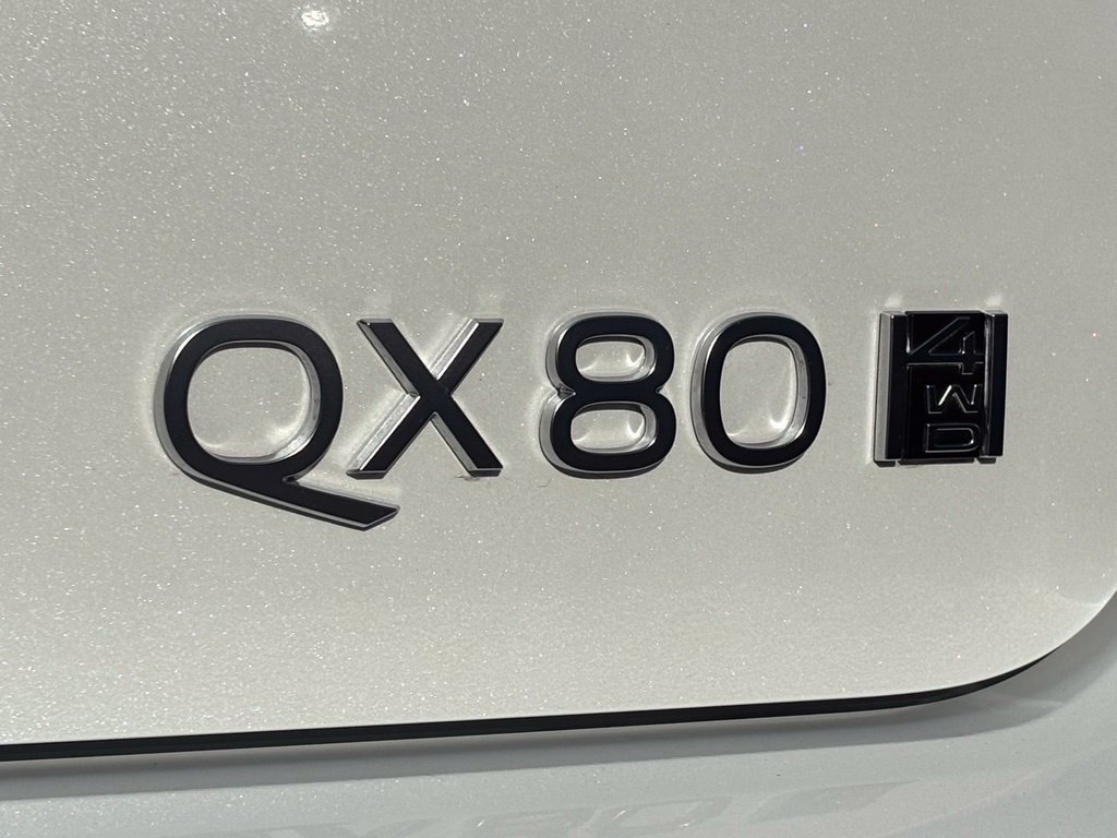 Certified 2026 INFINITI QX80 Pure w/ Cargo Package AWD/4WD image 4