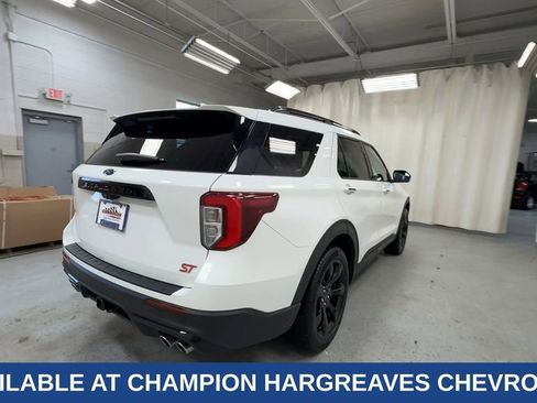 Used 2020 Ford Explorer ST w/ ST Street Pack image 11