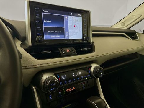 Certified 2021 Toyota RAV4 Limited image 17