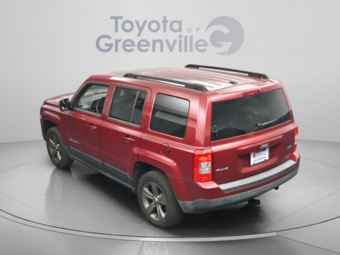 Used 2015 Jeep Patriot High Altitude AWD/4WD image 9