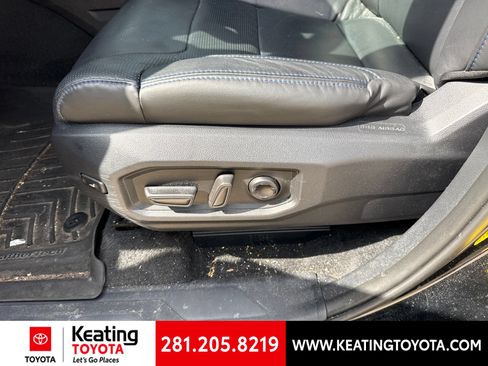 Used 2025 Toyota Tundra Platinum AWD/4WD image 15