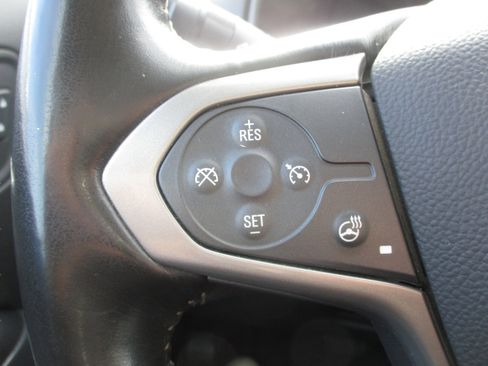 Used 2021 Chevrolet Colorado Z71 AWD/4WD image 34
