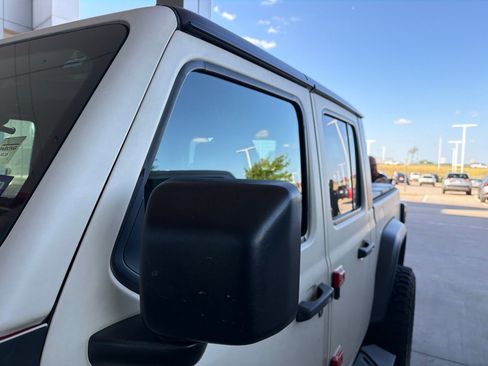 Used 2020 Jeep Gladiator Sport w/ Quick Order Package 24S AWD/4WD image 4