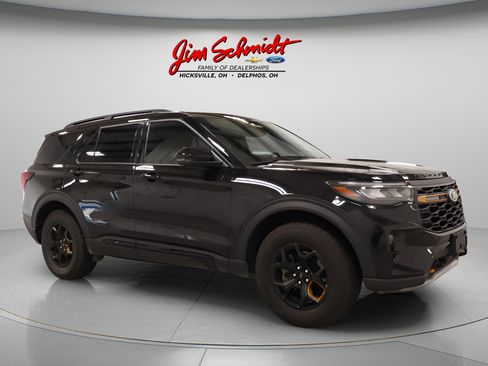 Used 2026 Ford Explorer Tremor w/ Tremor Ultimate Package AWD/4WD image 2