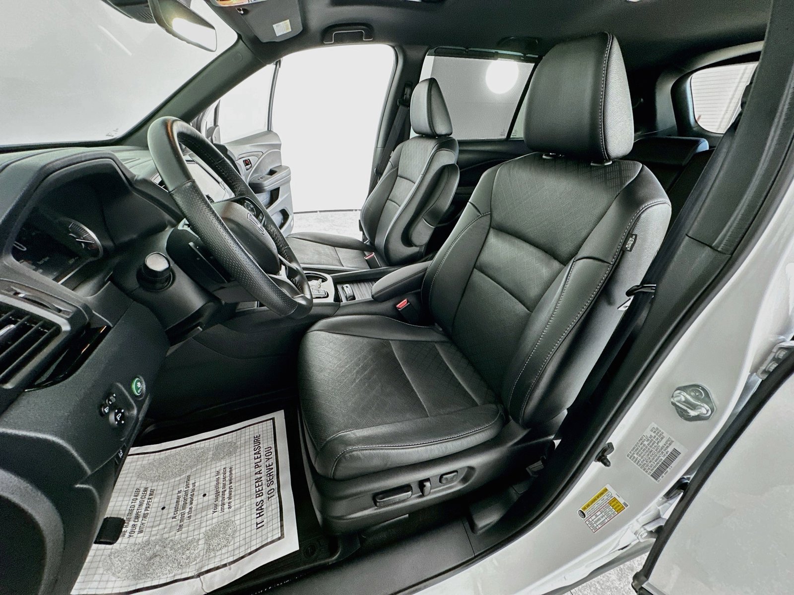 Used 2023 Honda Passport Elite image 28