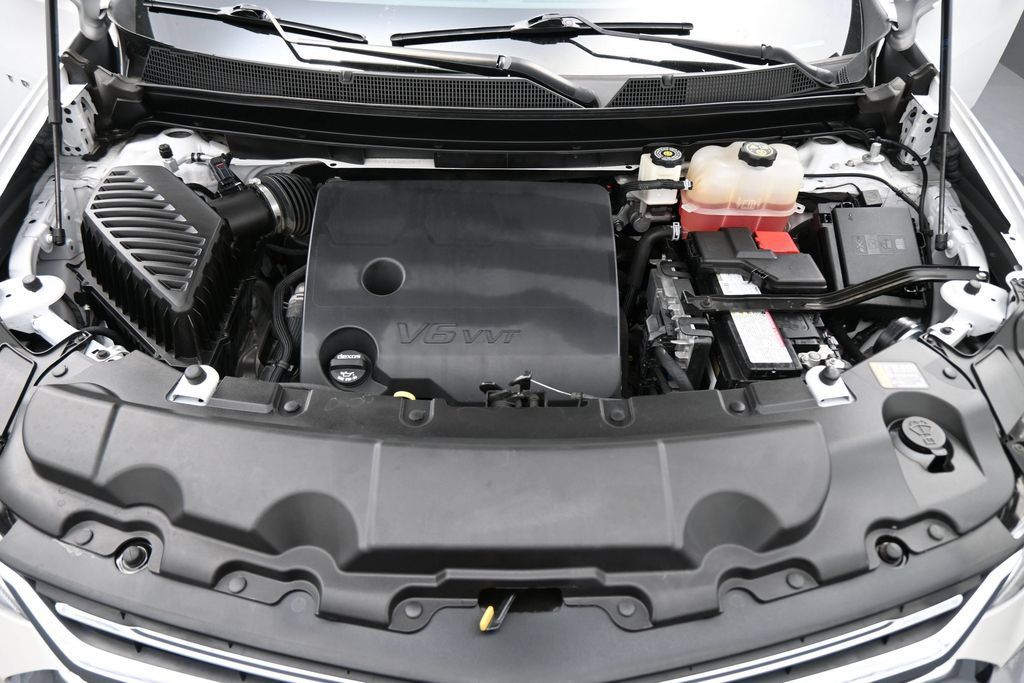 Used 2021 Chevrolet Traverse High Country FWD image 22