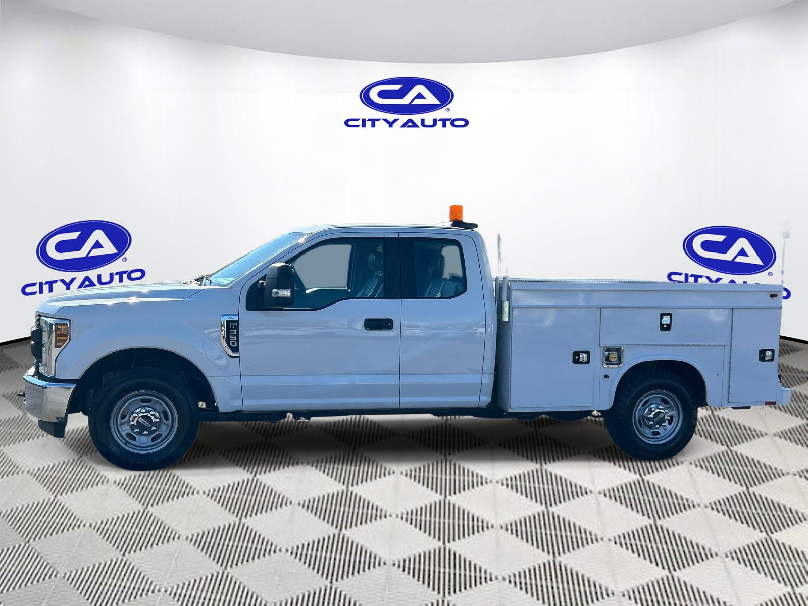 Used 2019 Ford F350 XL w/ XL Value Package RWD image 7