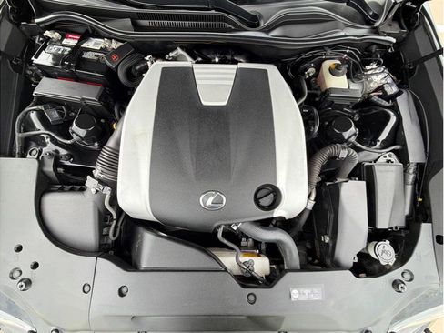 Used 2015 Lexus RC 350 AWD w/ Navigation System Package image 34