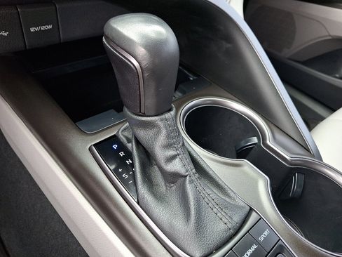 Certified 2023 Toyota Camry SE image 15