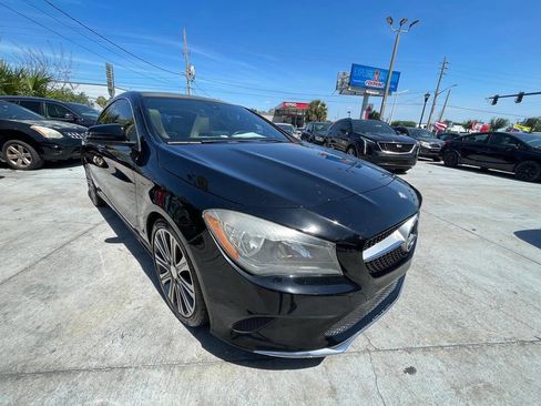 Used 2017 Mercedes-Benz CLA 250 image 4