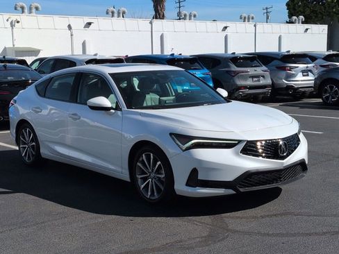 Certified 2025 Acura Integra image 3