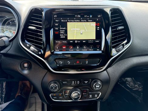 Used 2019 Jeep Cherokee High Altitude AWD/4WD image 21