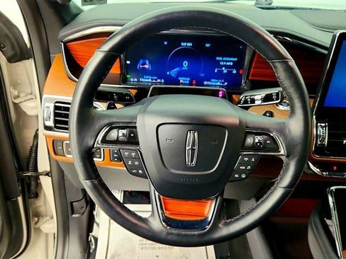 Used 2024 Lincoln Navigator L Reserve AWD/4WD image 14