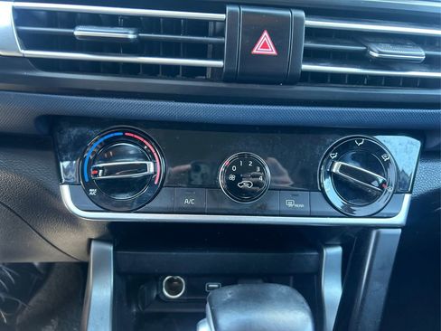Used 2021 Kia Seltos S AWD/4WD image 26