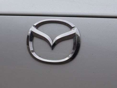 Used 2023 MAZDA CX-50 AWD 2.5 S w/ Cargo Package image 17