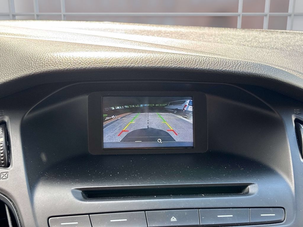 Used 2017 Ford Focus SE FWD image 23