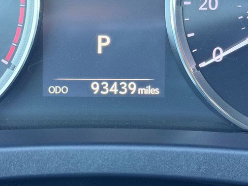 Used 2018 Lexus IS 300 image 26