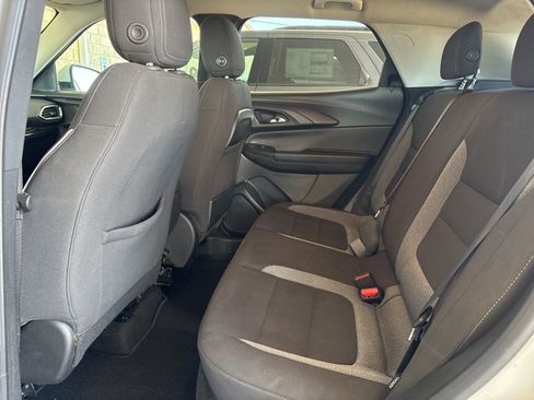 Certified 2023 Chevrolet TrailBlazer LT w/ LPO, Blackout Package image 14
