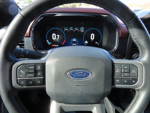 Used 2023 Ford F150 Lariat w/ Equipment Group 502A High image 19