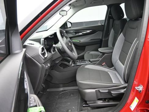 New 2026 Chevrolet TrailBlazer LS w/ LS Convenience Package FWD image 31
