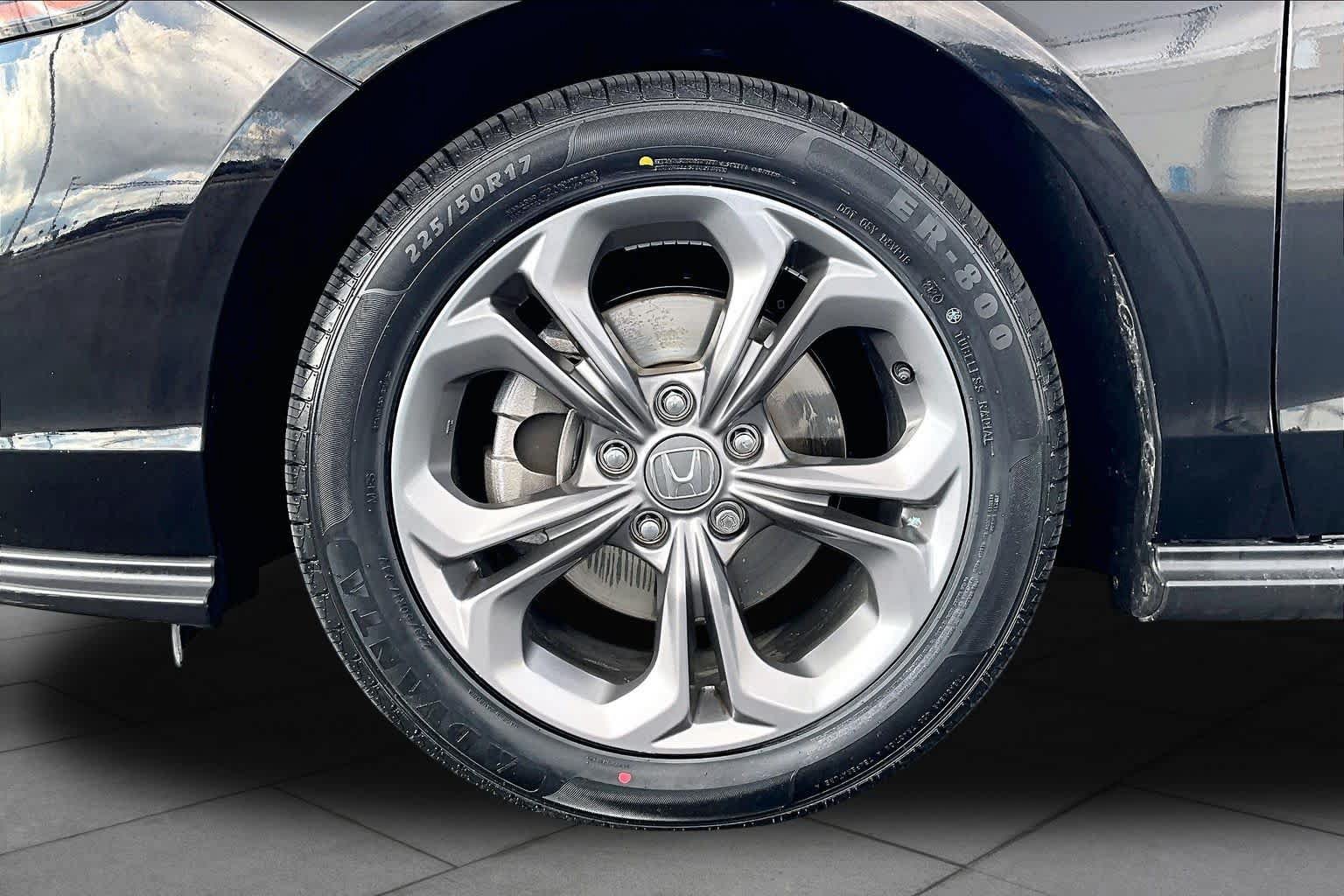 Used 2024 Honda Accord EX image 10