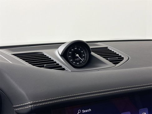 New 2026 Porsche Panamera image 17