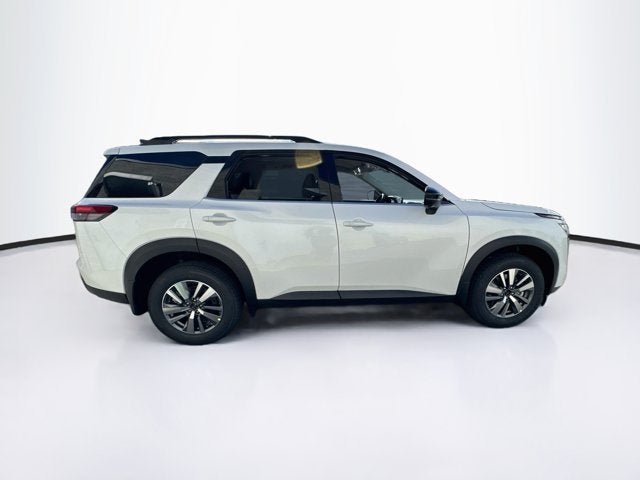 New 2026 Nissan Pathfinder SL AWD/4WD image 4