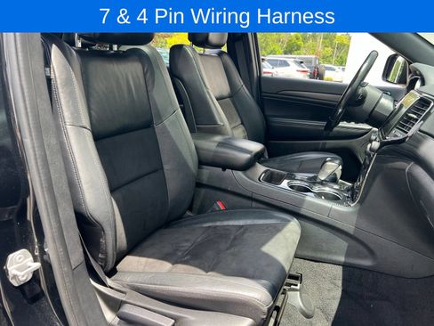 Used 2022 Jeep Grand Cherokee Laredo X RWD image 40