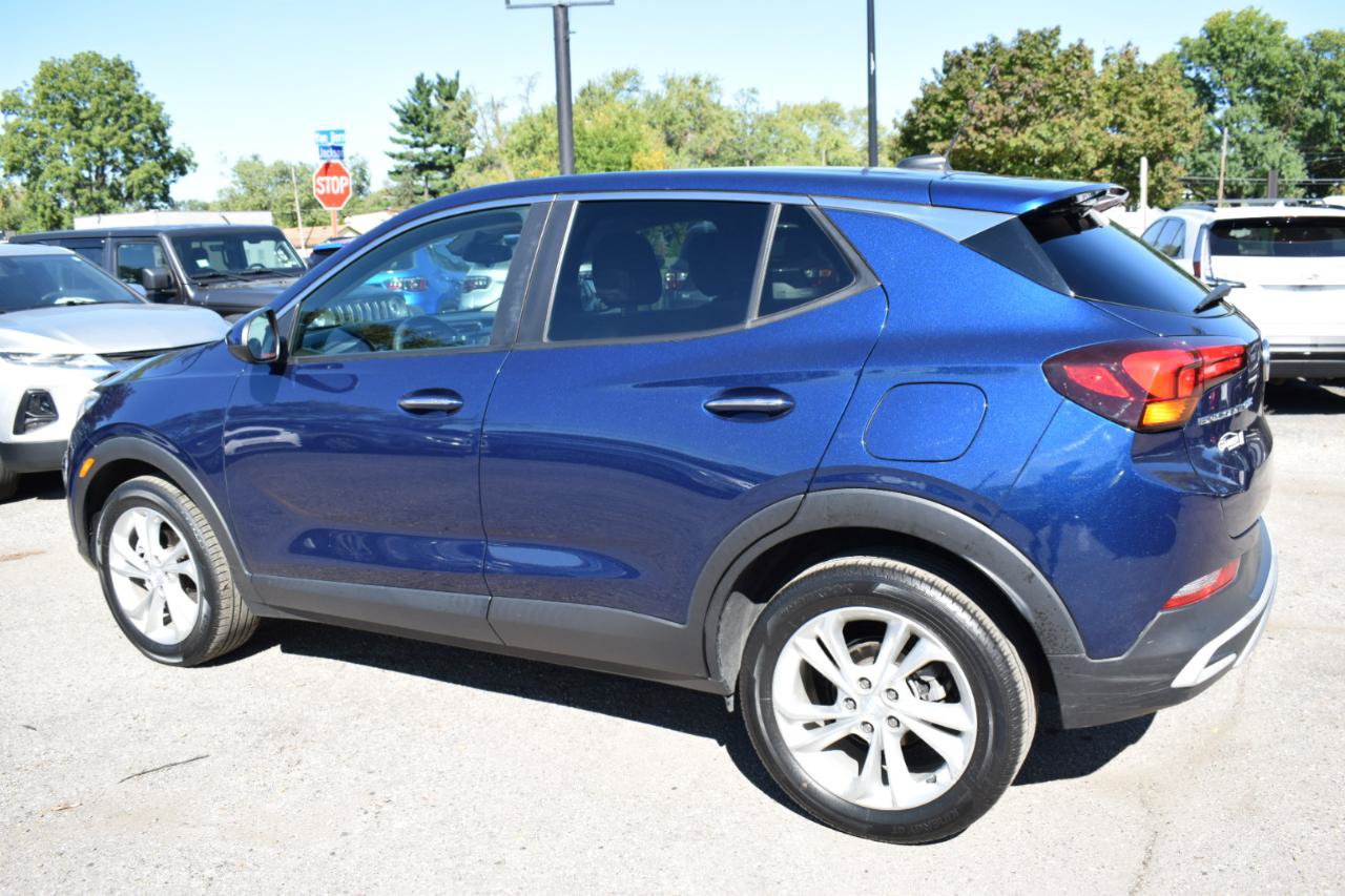 Used 2023 Buick Encore GX Preferred w/ Cold Weather Comfort Package FWD image 10