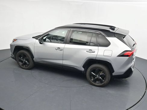 Used 2019 Toyota RAV4 XSE w/ XSE Weather Package AWD/4WD image 13