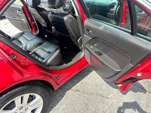 Used 2009 Ford Fusion SEL image 24